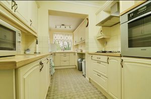 Photo 16- click for photo gallery